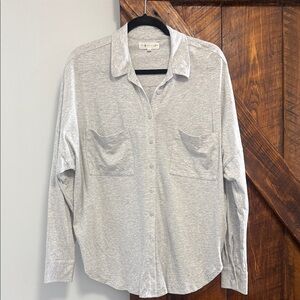 Lou & Grey Heather Gray Button-Down Shirt